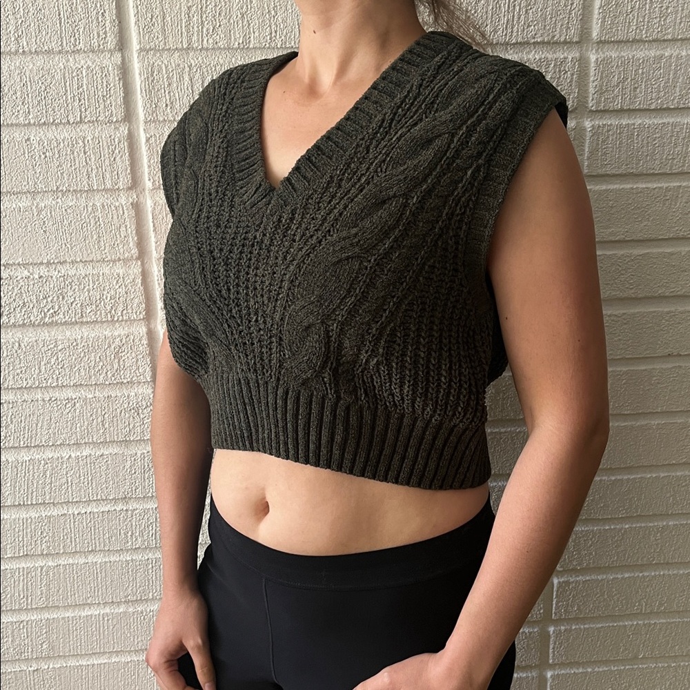 Pink Rose Cropped Tank Sweater